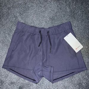 Lululemon on the fly shorts